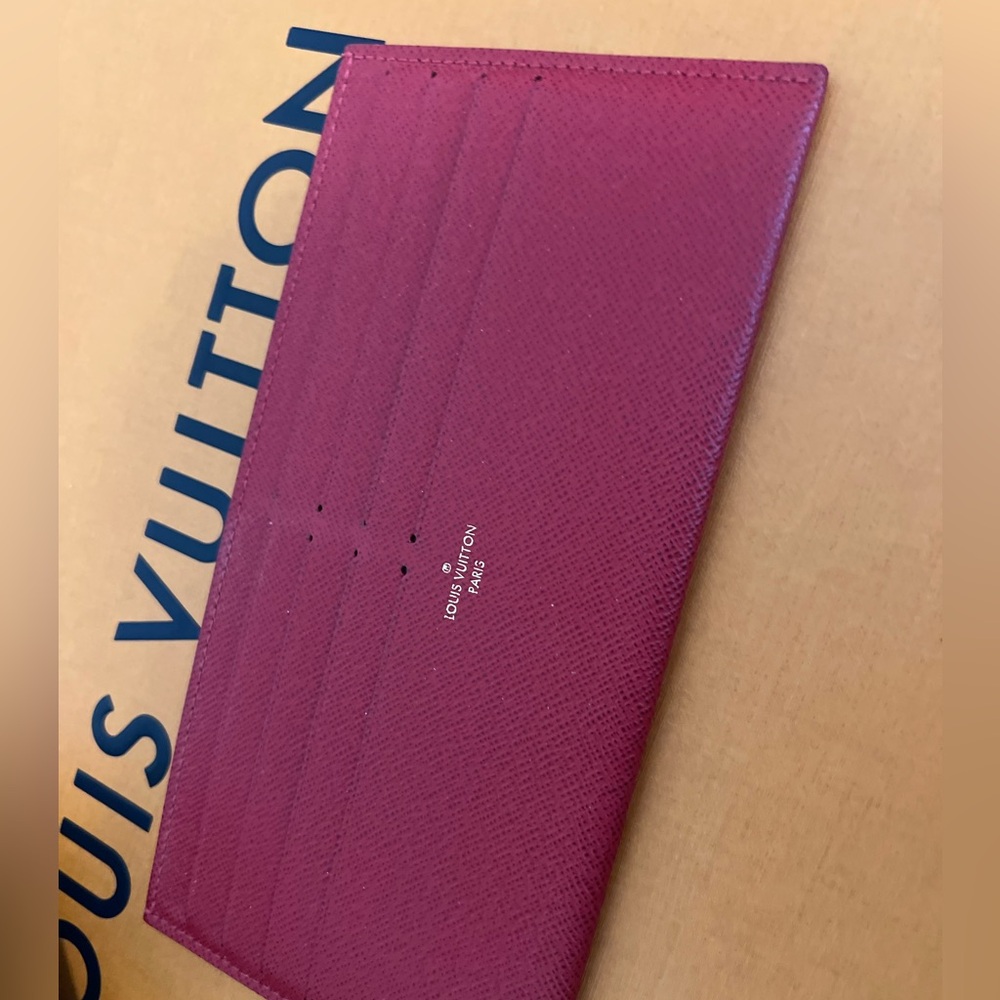 Louis Vuitton long card holder insert